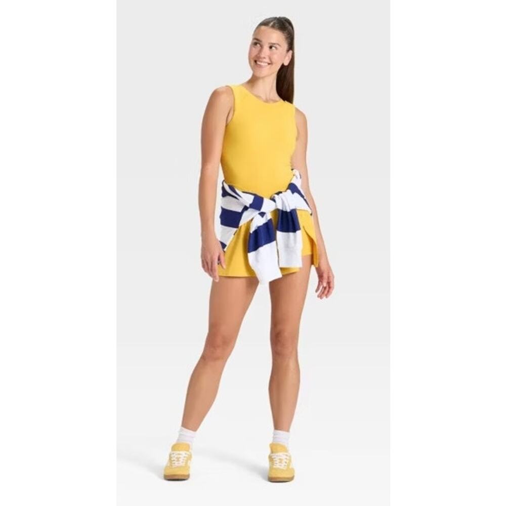 New NWT Joy Lab Standard Fit Active Dress Size 4XL Yellow Built In Shorts Canary